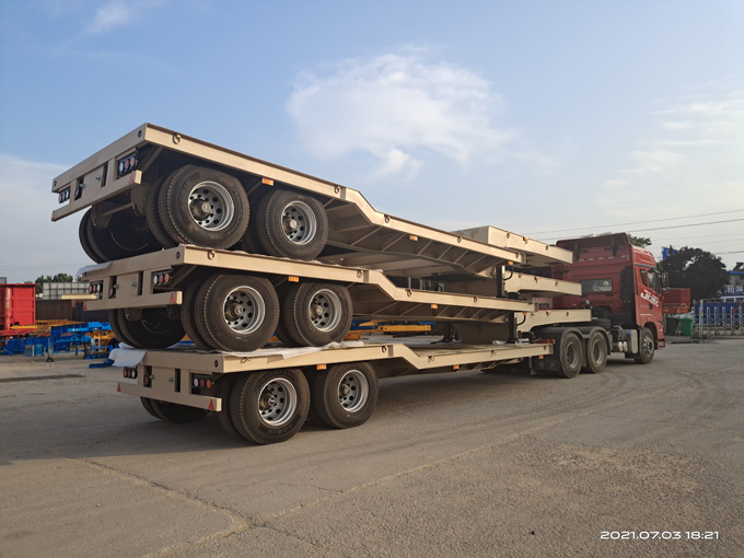 Radar transmitter transporter chassis
