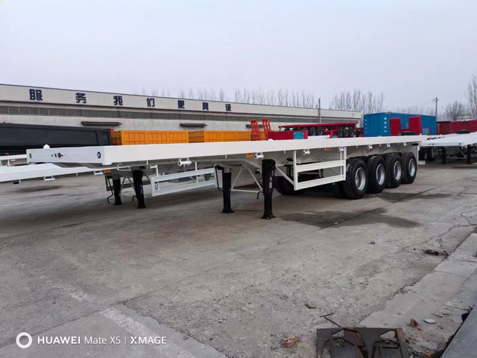 Flat semi-trailer